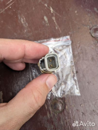 Датчик температуры Ford Focus 2 дорестайл