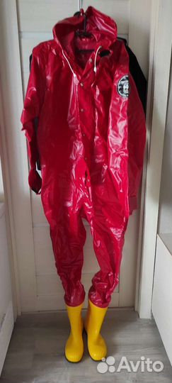 Защитный костюм