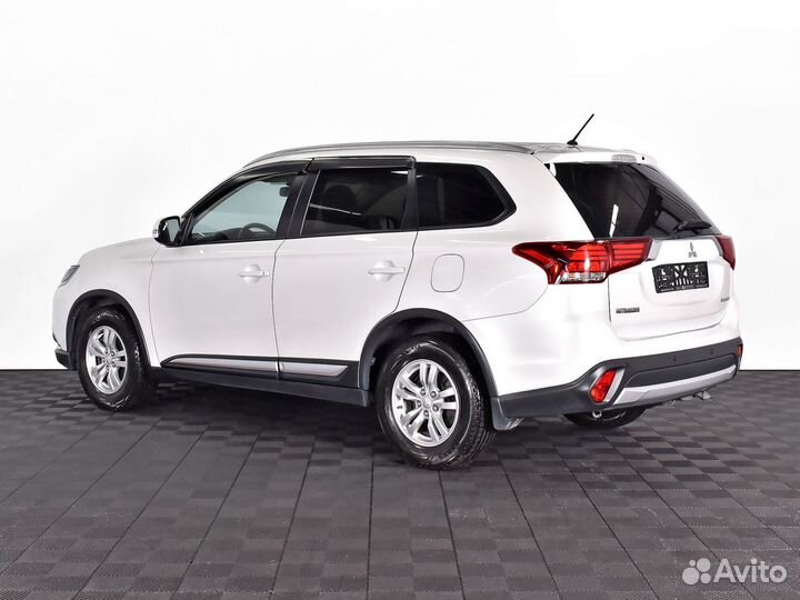 Mitsubishi Outlander 2.0 CVT, 2016, 123 495 км
