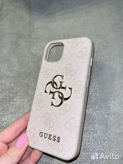 Чехол на iPhone 13