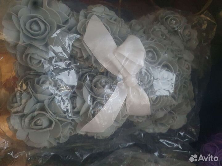 Медведи из роз