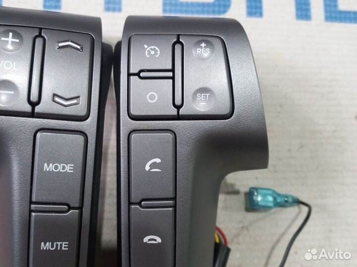 Кнопки на руль Hyundai h1 Hyundai Grand Starex