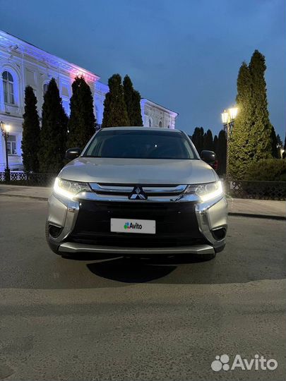 Mitsubishi Outlander 2.4 CVT, 2018, 60 000 км