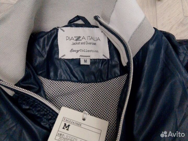 Женские вещи, бомберы