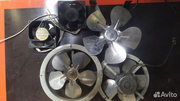 Вентилятор испарителя холодильника