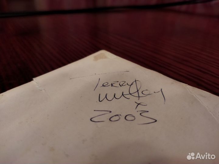 Автограф музыканта группы Smokie Terry Uttley