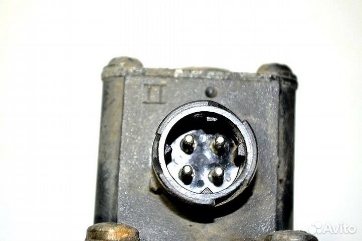 Главный кран уровня пола MAN TGX 18.680 (01.07)