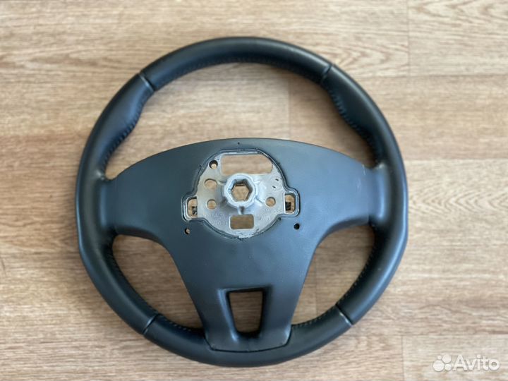 Руль Volvo XC60 P3