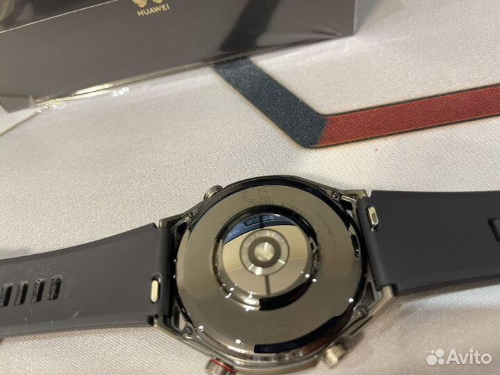 Huawei watch ultimate