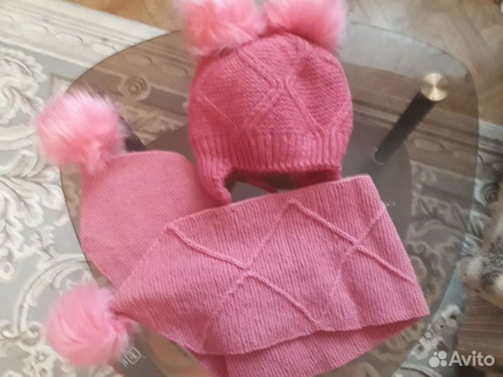 Новый комплект шапка, шарф,берет