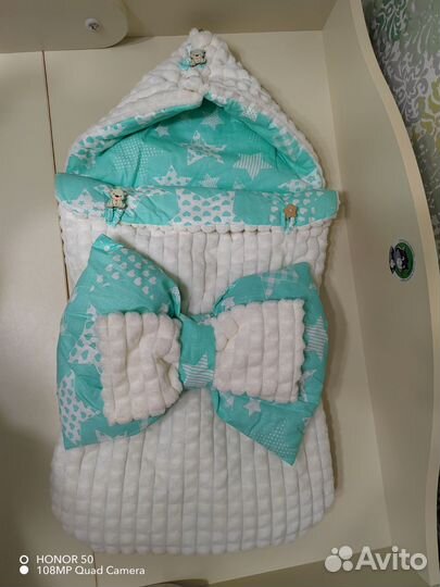 Бортики в кроватку и конверт на выписку