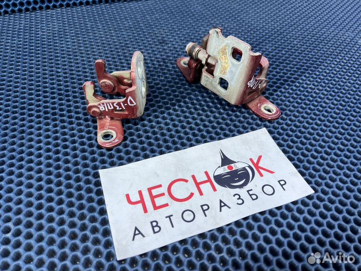 Петля двери Dodge Caliber PM 2006-2009