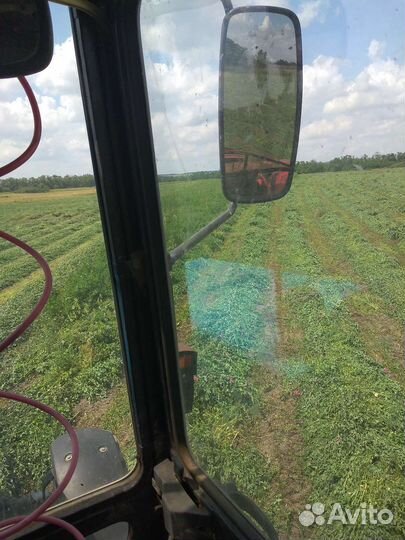 Сено солома в тюках