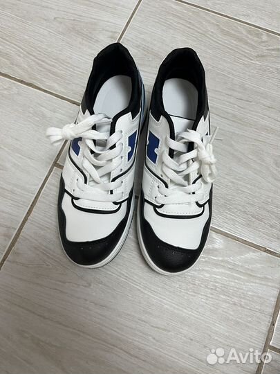 Кроссовки женские 37р