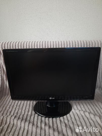 Монитор LG
