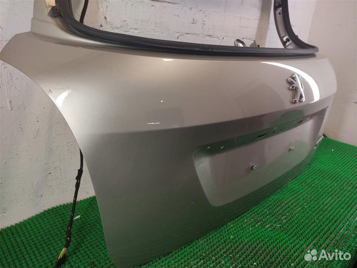 Крышка багажника Peugeot 308 (4E) 2008