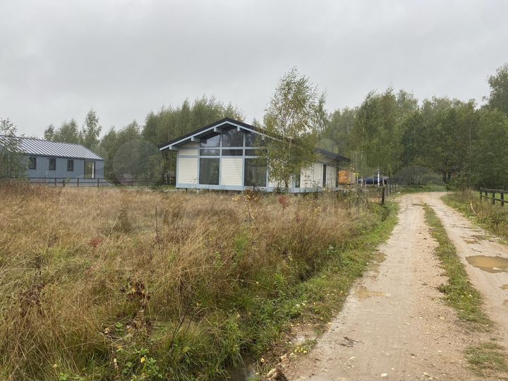 Дом 140 м² на участке 15 сот.