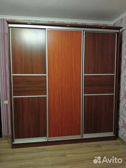 Шкаф купе с зеркалом бу