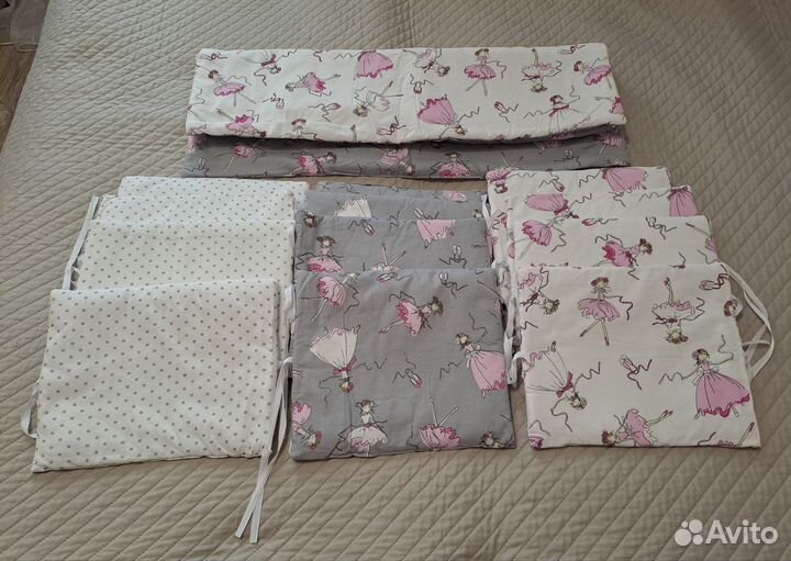 Бортики в детскую кроватку и одеяло