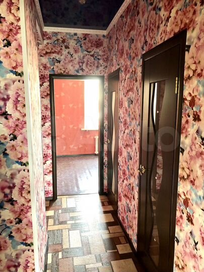 2-к. квартира, 57 м², 3/3 эт.