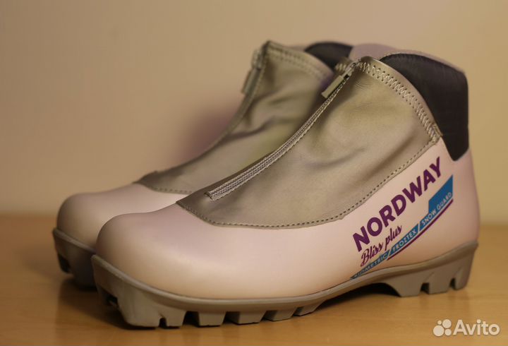 Ботинки лыжные 37