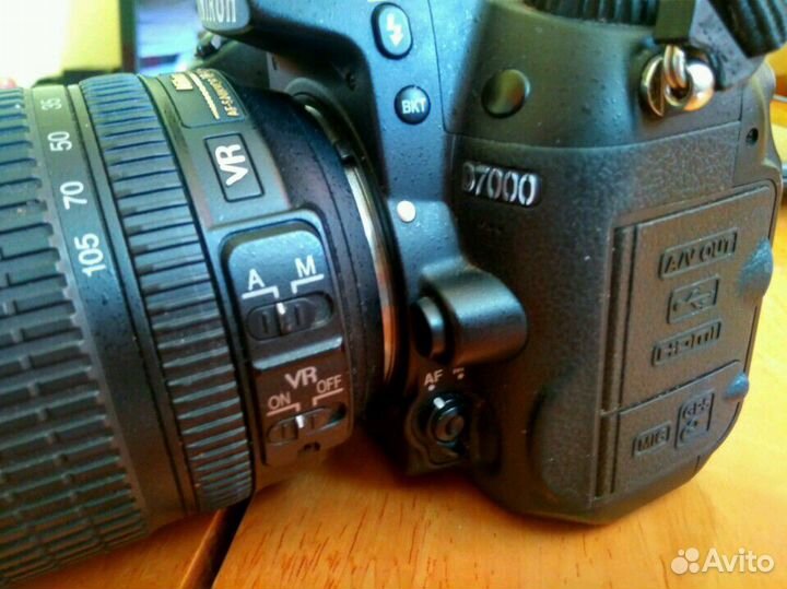Продам Nikon D7000 kit