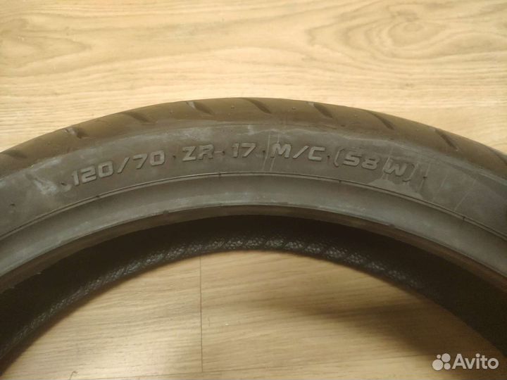 Продам покрышку vredestein 120х70