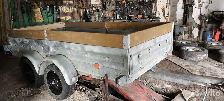 Прицеп легковой двухосный