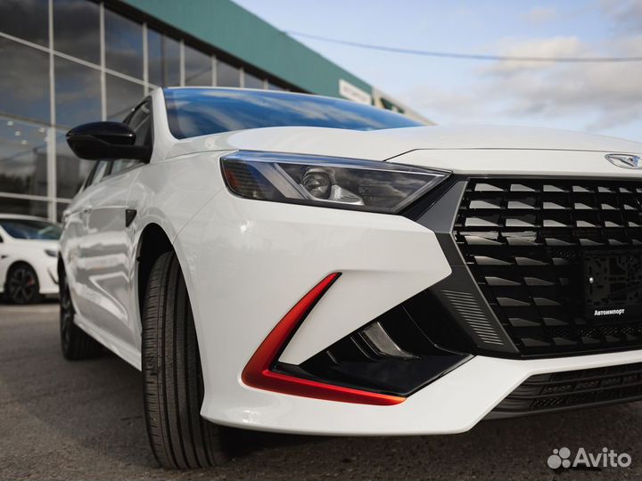 Kaiyi E5 1.5 CVT, 2023