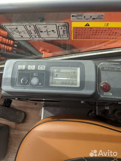 Мини-экскаватор Hitachi EX30UR, 2014