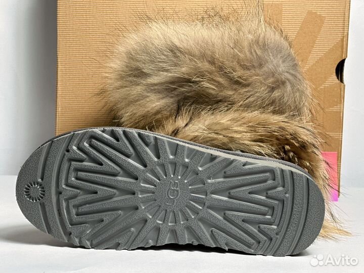 Ugg Classic Mini Metallic Grey