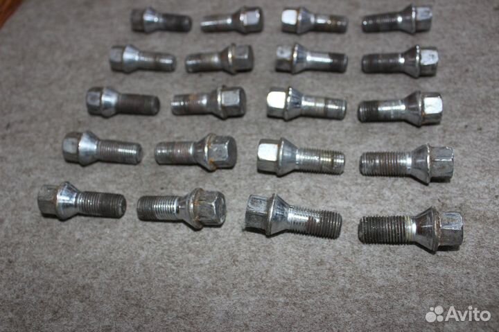 Болты колесные M14 комплект Mercedes (20шт)