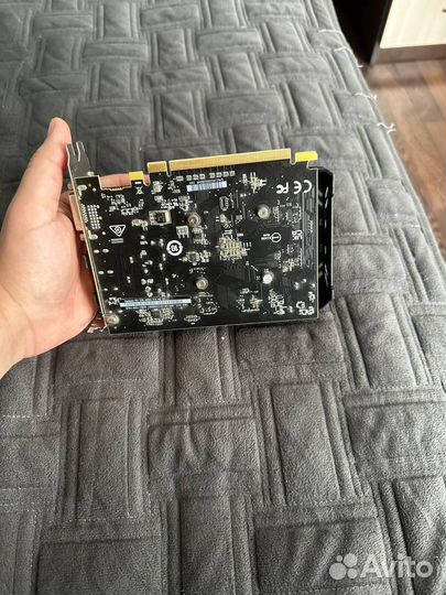 Видеокарта MSI RX 550 4 gb