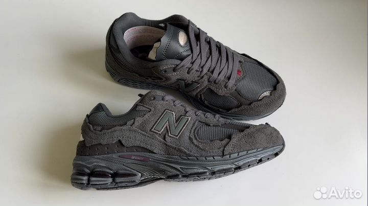 Мужские New Balance 2002