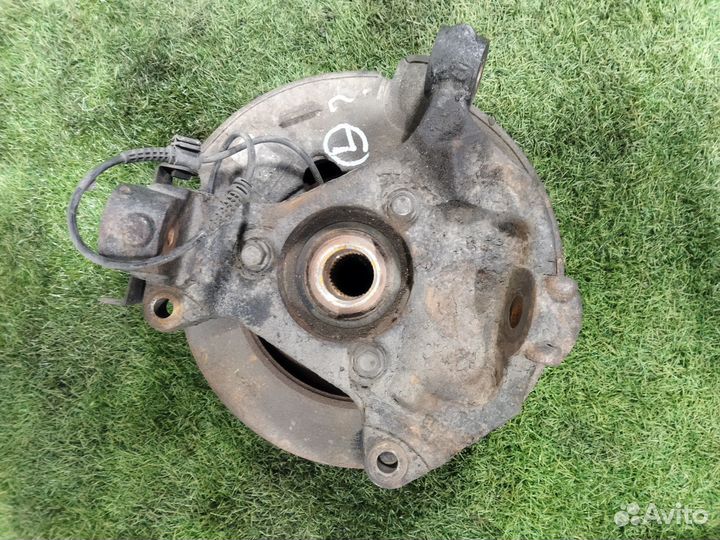 Ступица передняя Cadillac Escalade GMT800