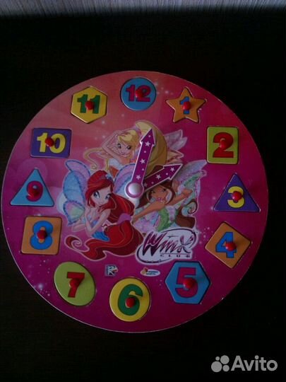 Деревянные часы Winx новые
