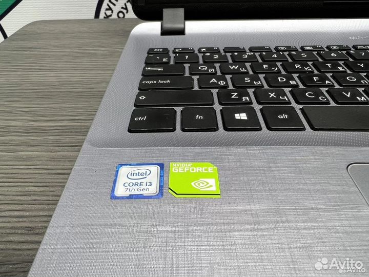 Asus металл i3-7020 12Gb DDR4 MX130 SSD 256Gb FHD