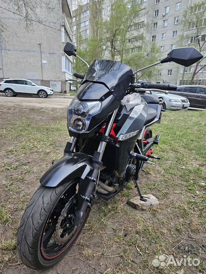 CF moto 650 NK