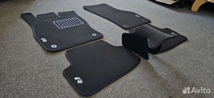 Автоковрики для Volkswagen Golf 7 (VII), чёрн