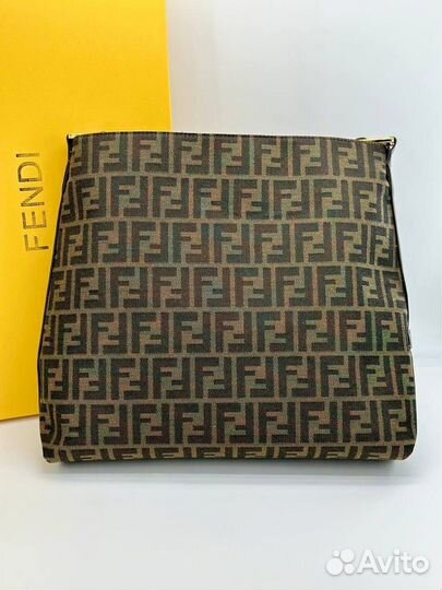Сумка Fendi