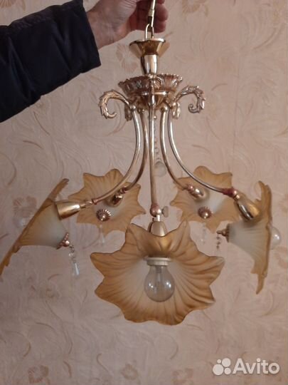 Люстра потолочная