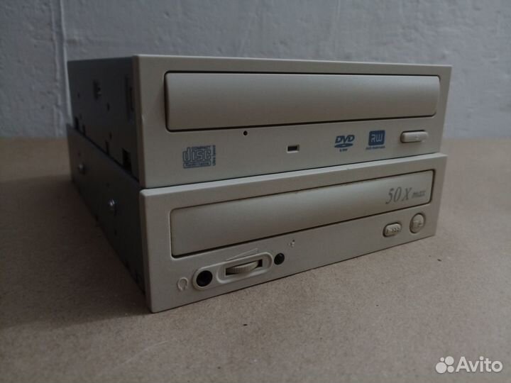 DVD и CD дисководы для компьютера