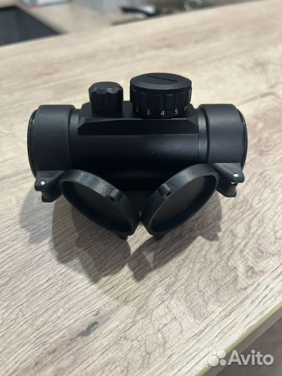 Коллиматорный прицел red dot