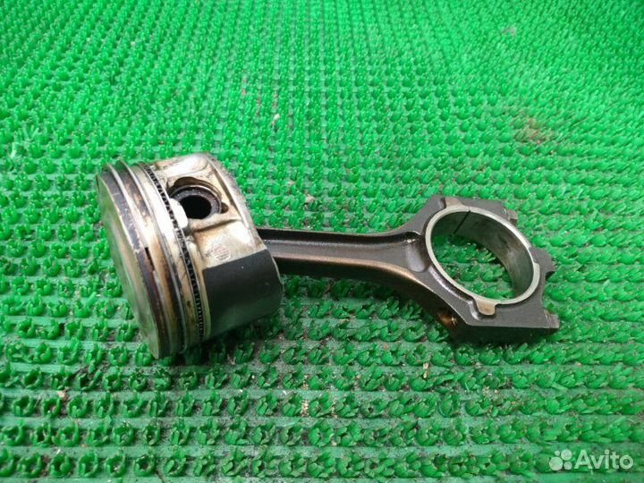 Поршень с шатуном Jaguar X-Type X400 AJ25 2001