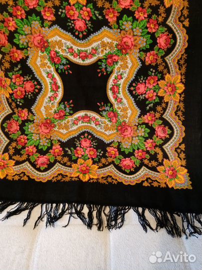 Павловопосадский платок шерсть