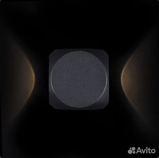 Настенный светодиодный светильник