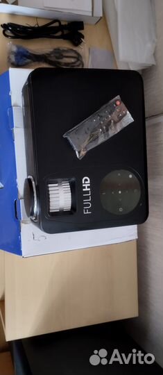 Видеопроектор Wzatco c6a