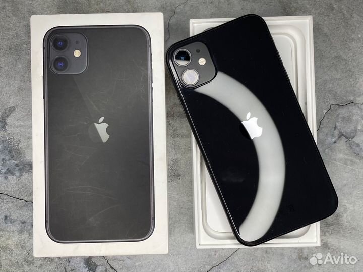 iPhone 11, 64 ГБ