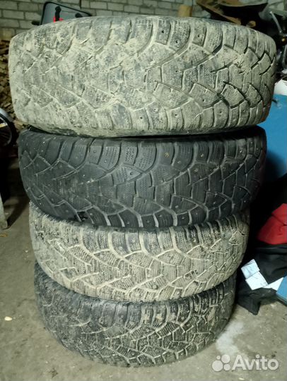 Продам зимние колеса R15