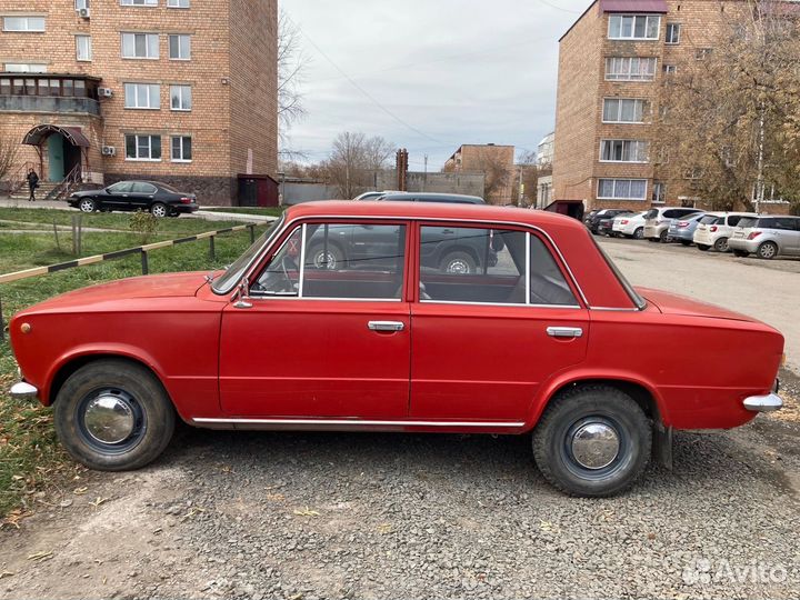 ВАЗ 2101 1.2 МТ, 1980, 50 000 км